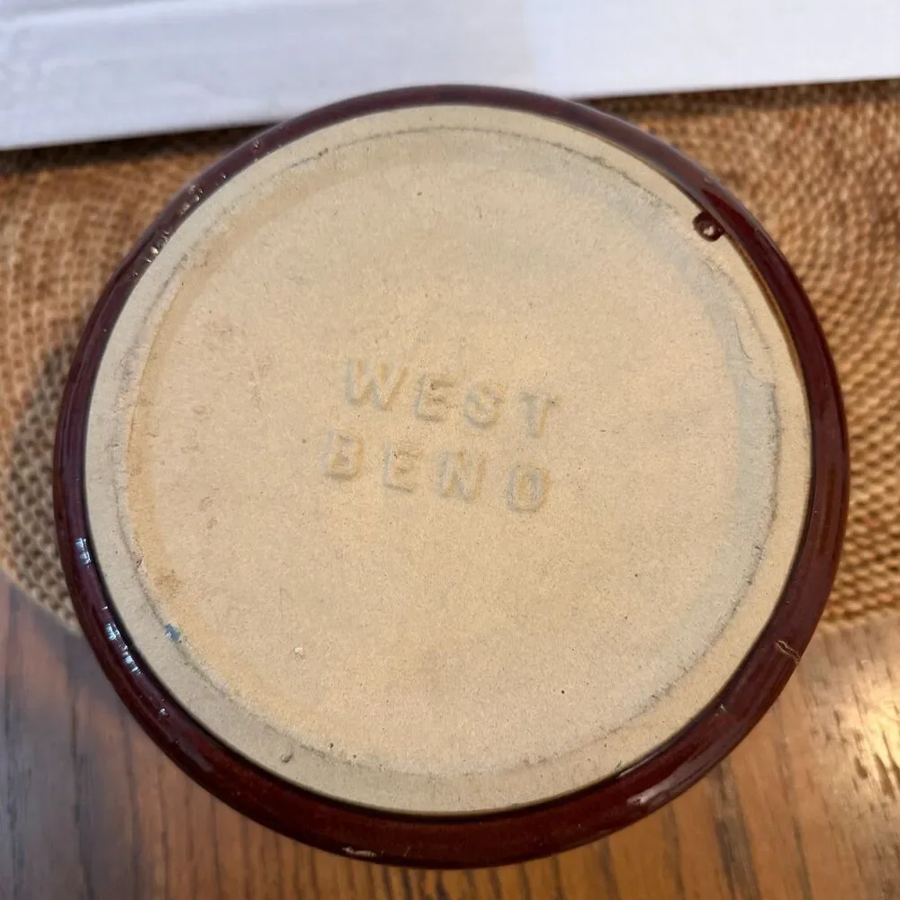 Vintage West Bend Brown Stoneware Oven Bean Pot Crock 2 Qt USA Farmhouse